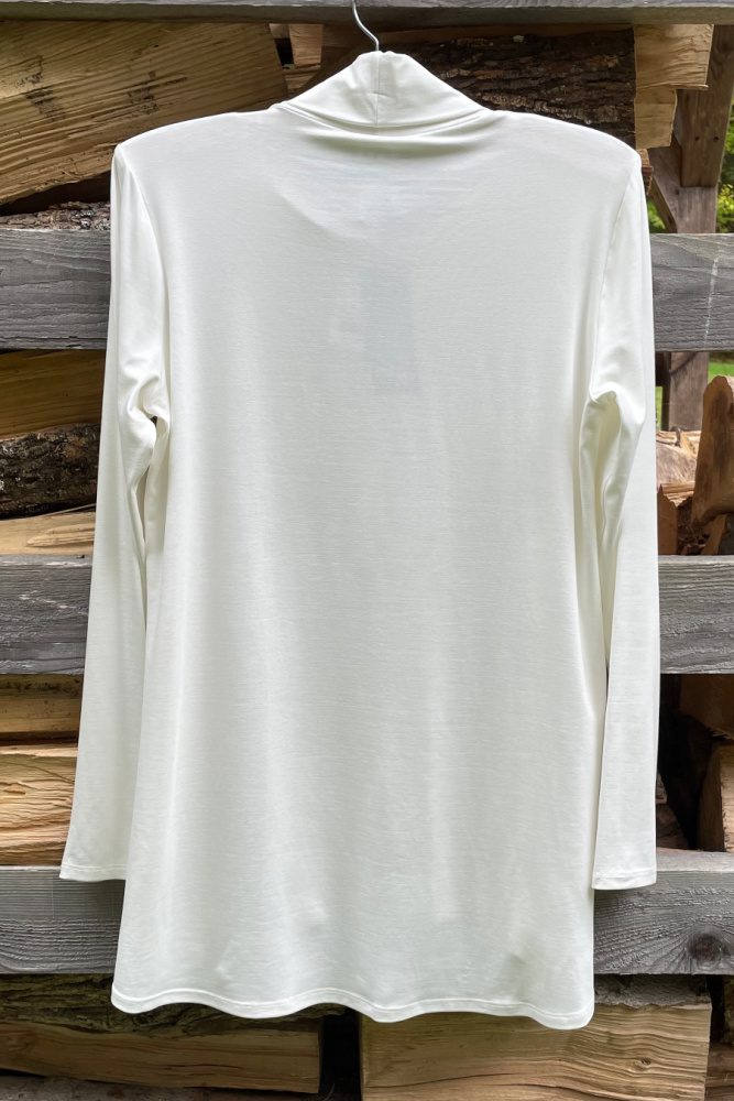 t-neck-ivory2