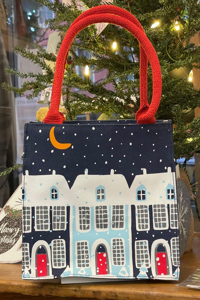 houses tote